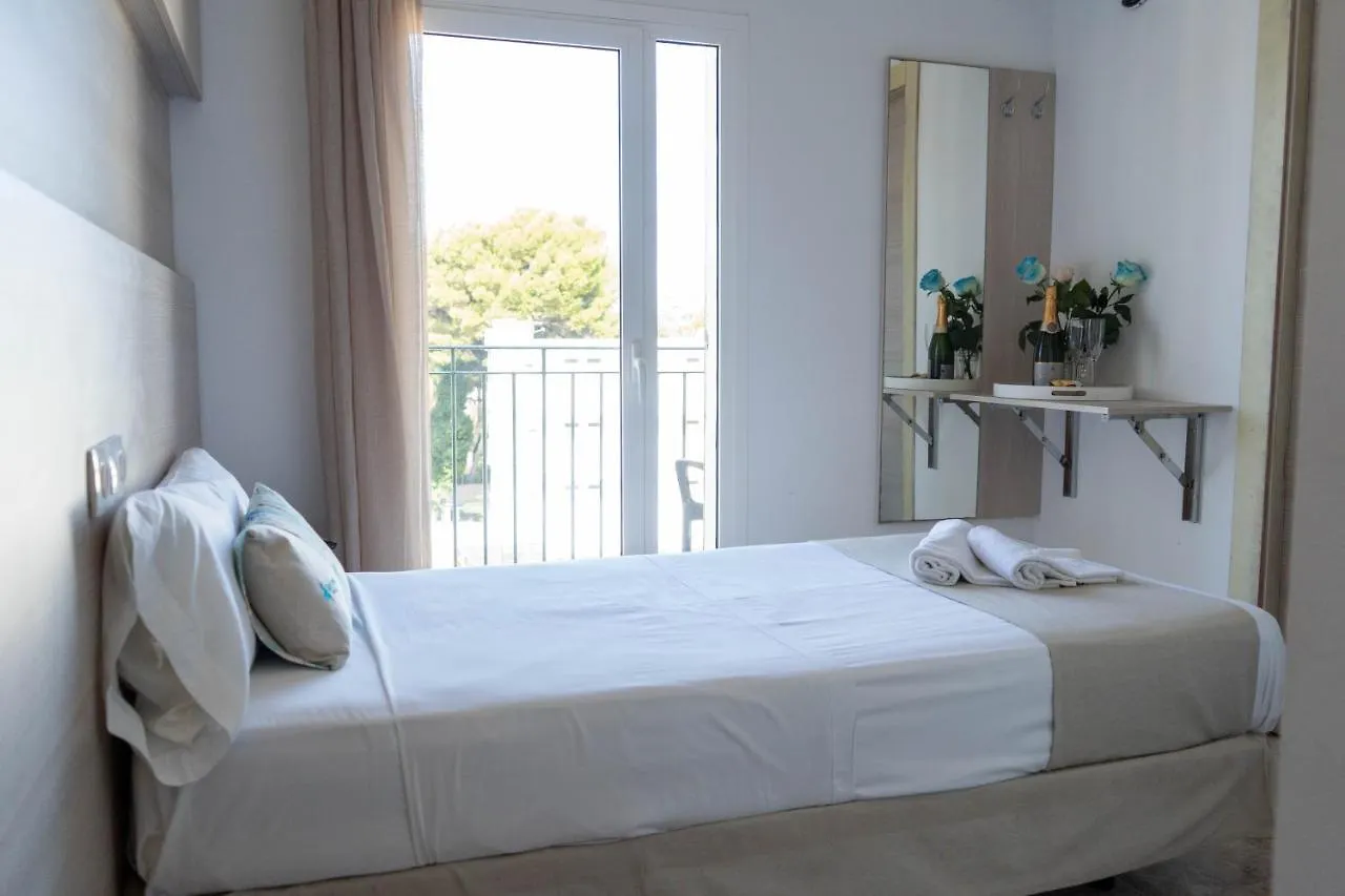 Coral Beach House & Food (Adults Only) Playa de Palma  2*, Playa de Palma (Mallorca)